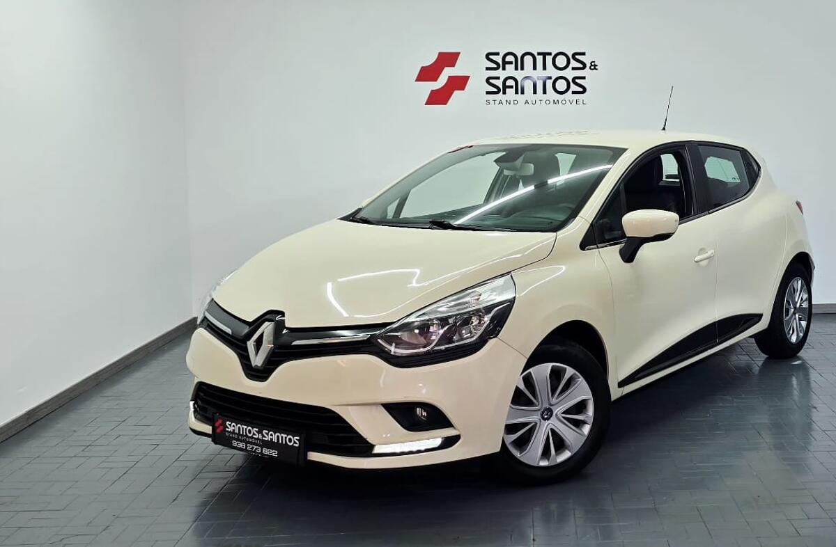 RENAULT Clio 0.9 TCe Limited Edition