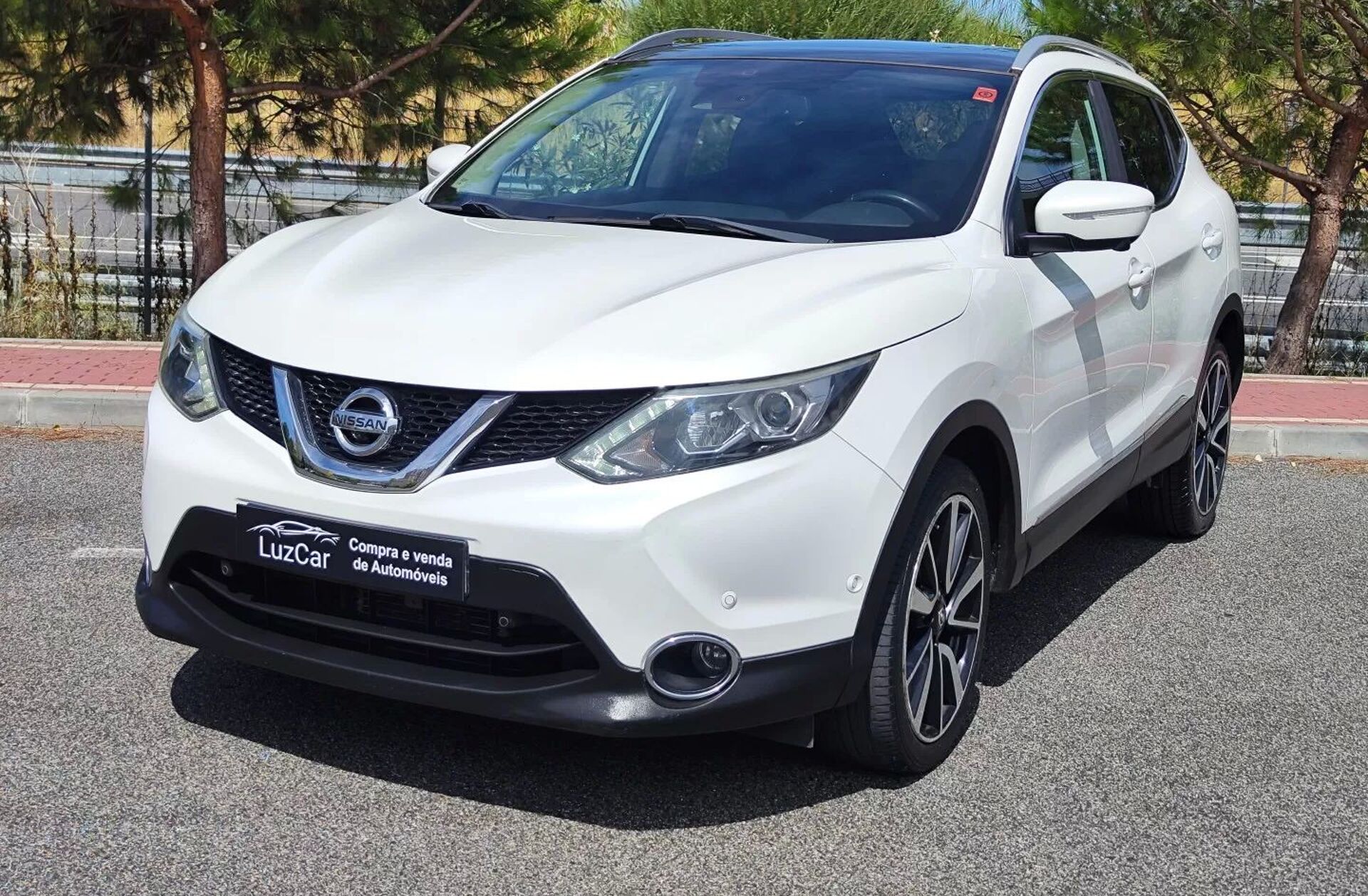 NISSAN Qashqai 1.6 dCi Tekna Xtronic