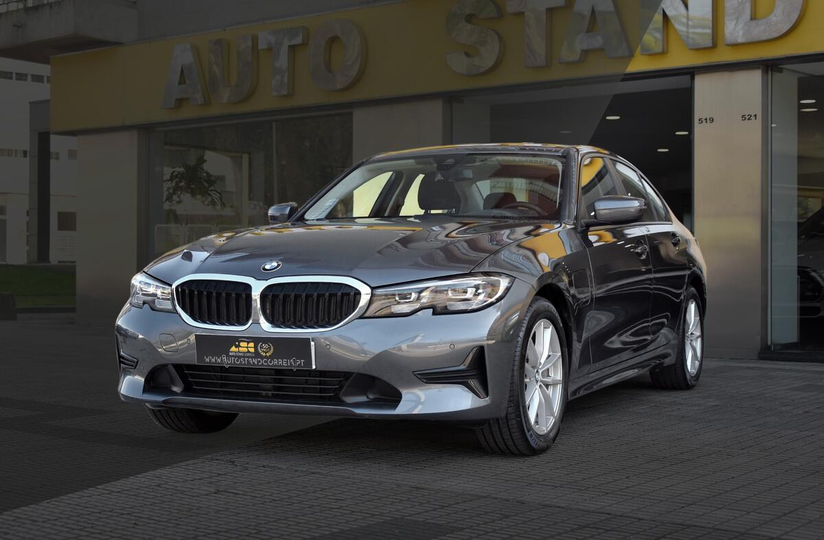 BMW Serie-3 330 e Auto