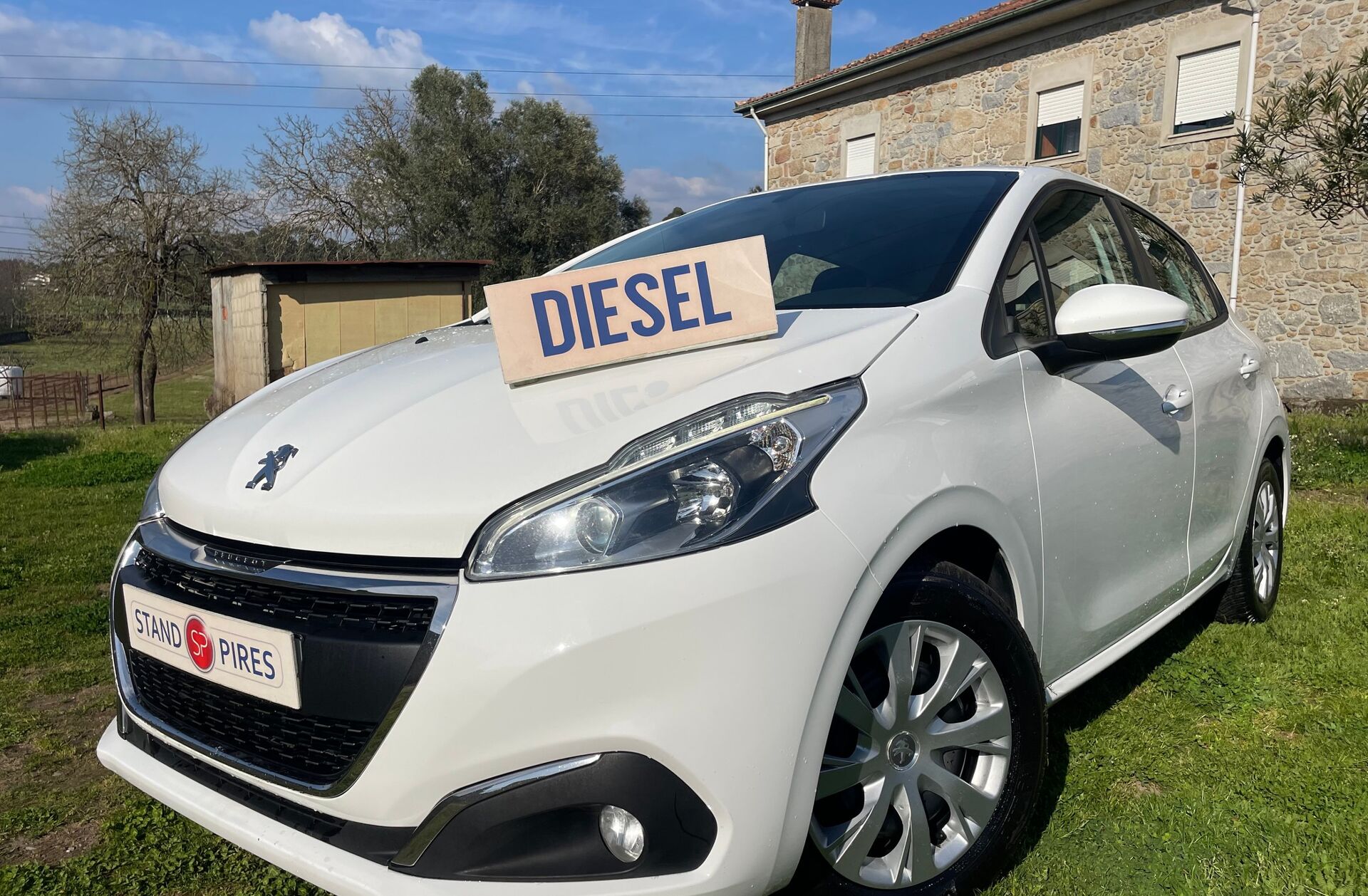 PEUGEOT 208 1.5 BlueHDi Active