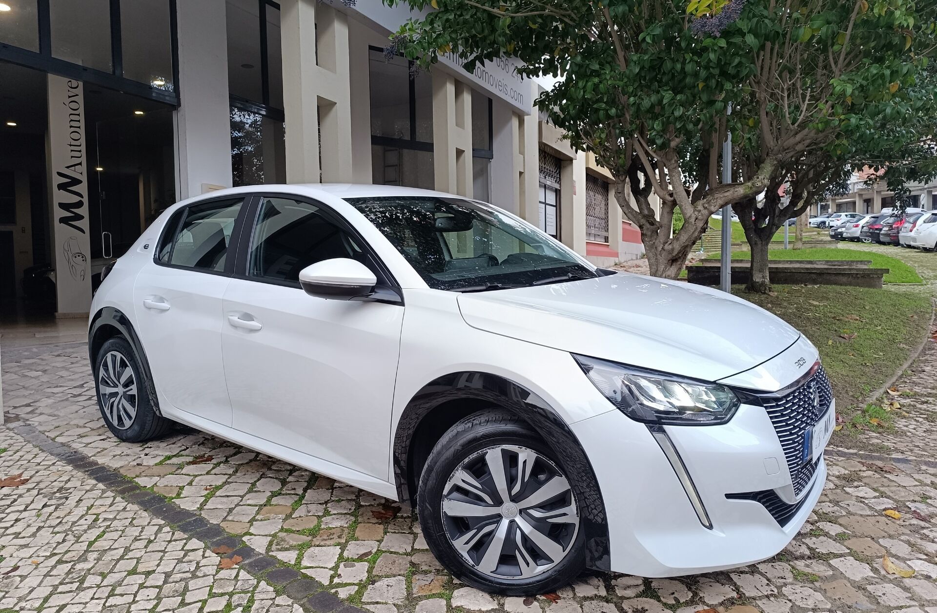 PEUGEOT 208 e- 50 kWh Active Pack