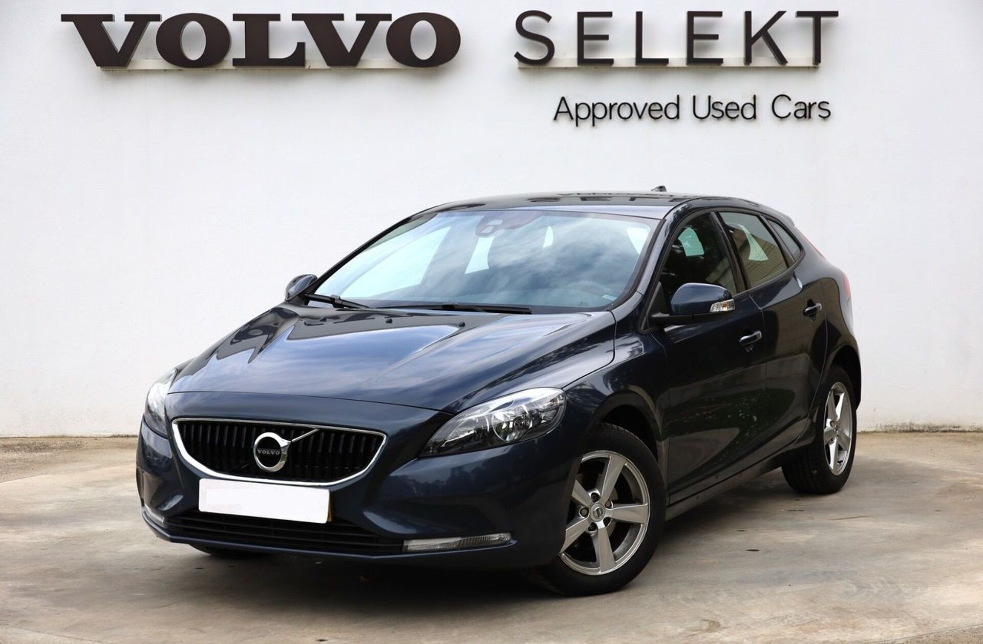 VOLVO V40 2.0 D2 Kinetic