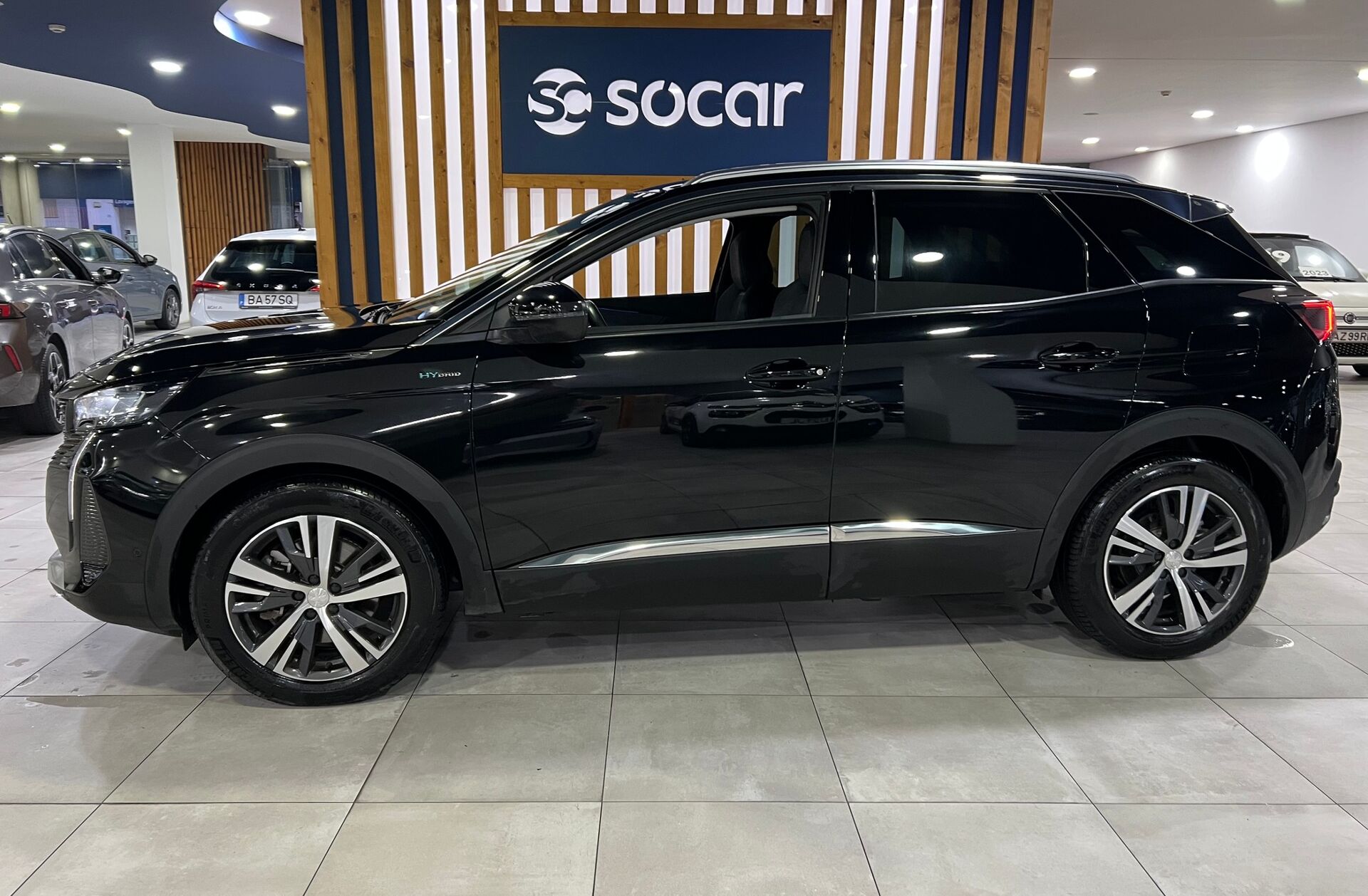 PEUGEOT 3008 1.6 Hybrid Allure Pack e-EAT8