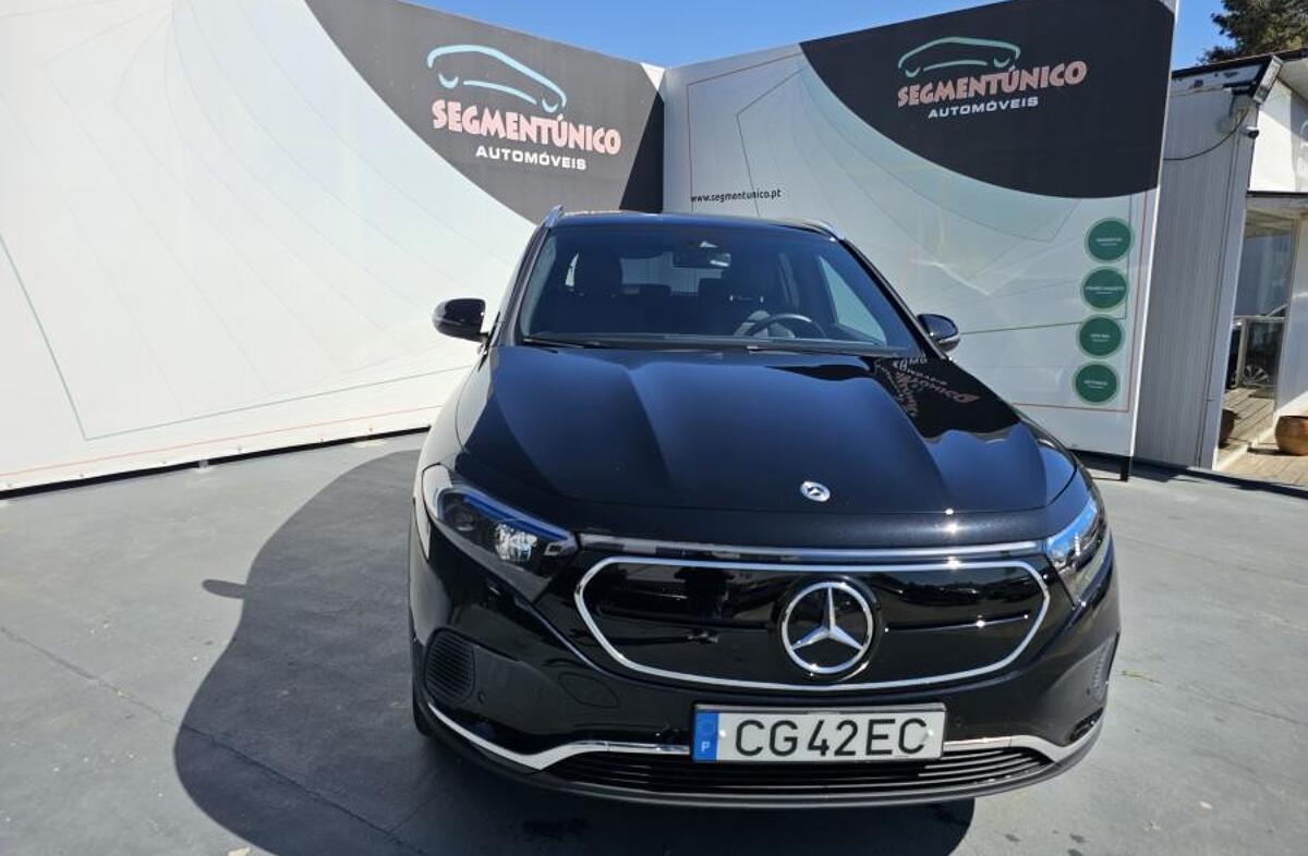 MERCEDES EQA 250 Progressive