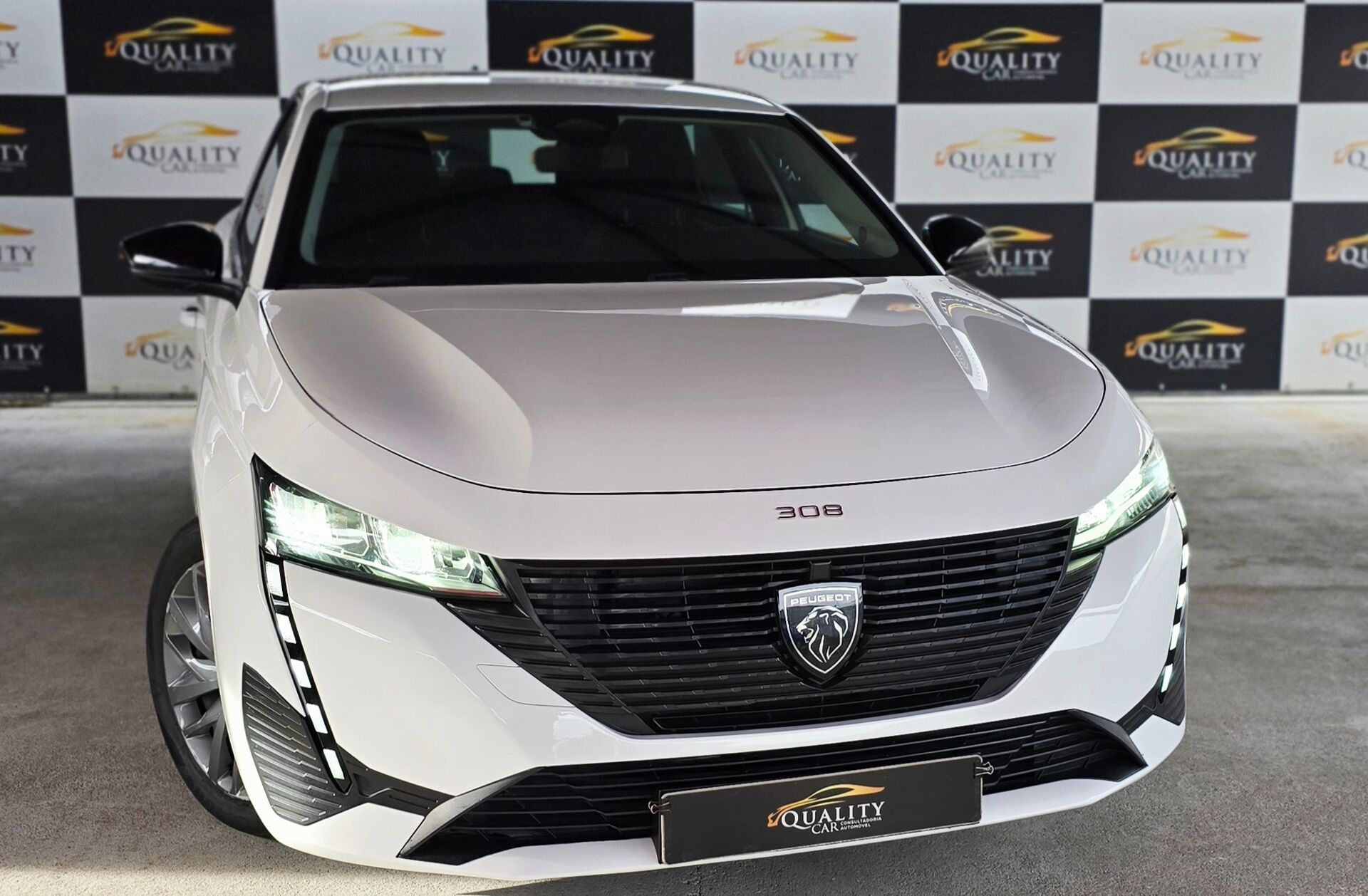 PEUGEOT 308 1.2 PureTech Active Pack