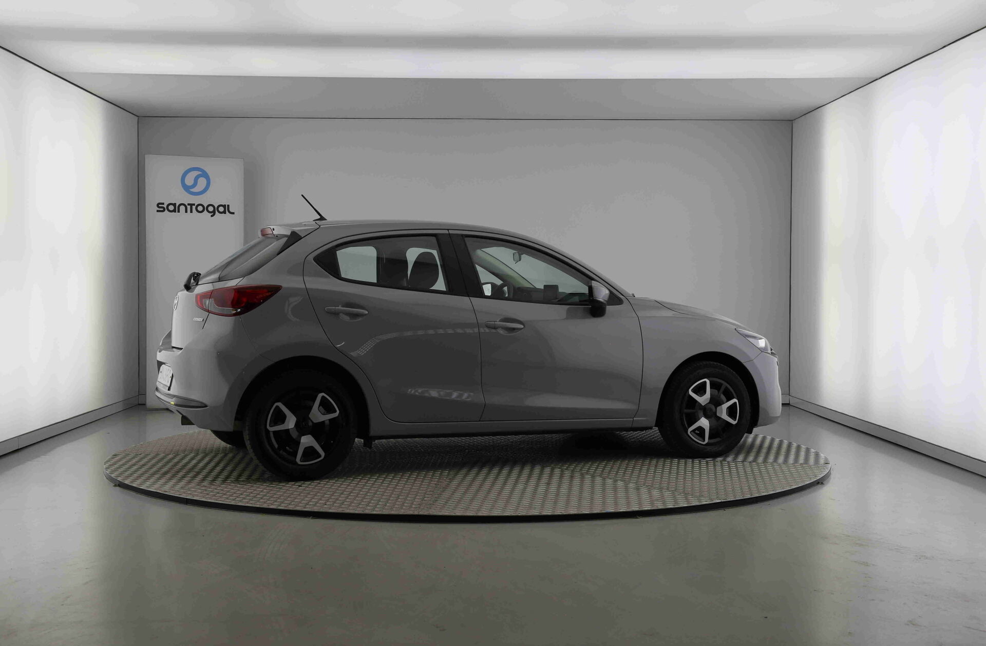 MAZDA 2 Mazda 1.5 Skyactiv-G Centre-Line