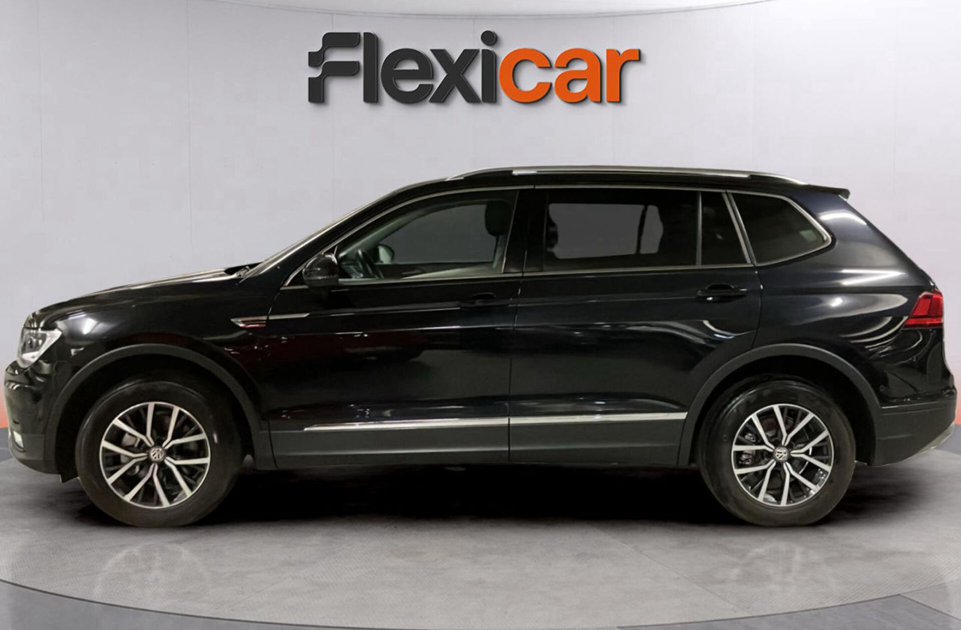 VOLKSWAGEN Tiguan 2.0 TDI Confortline DSG