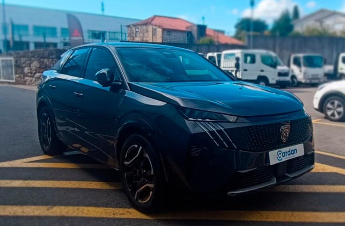PEUGEOT 3008 e- 73 kWh GT