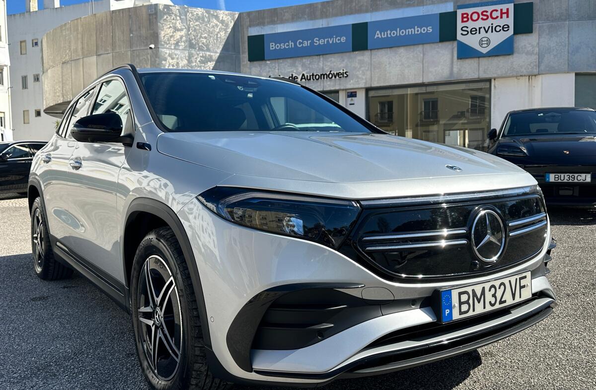 MERCEDES EQA 250+ AMG Line