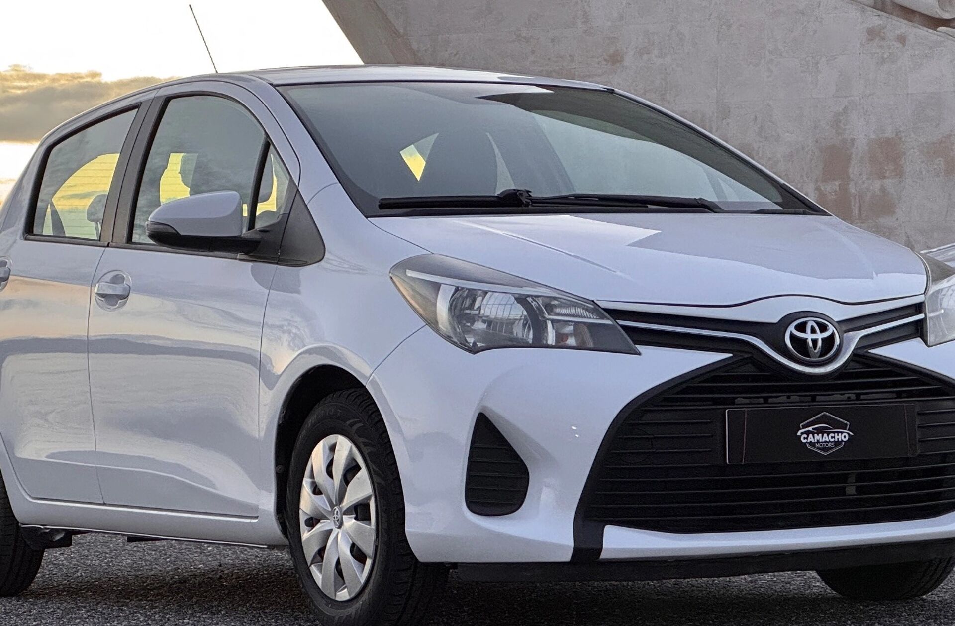 TOYOTA Yaris 1.0 VVT-i Comfort