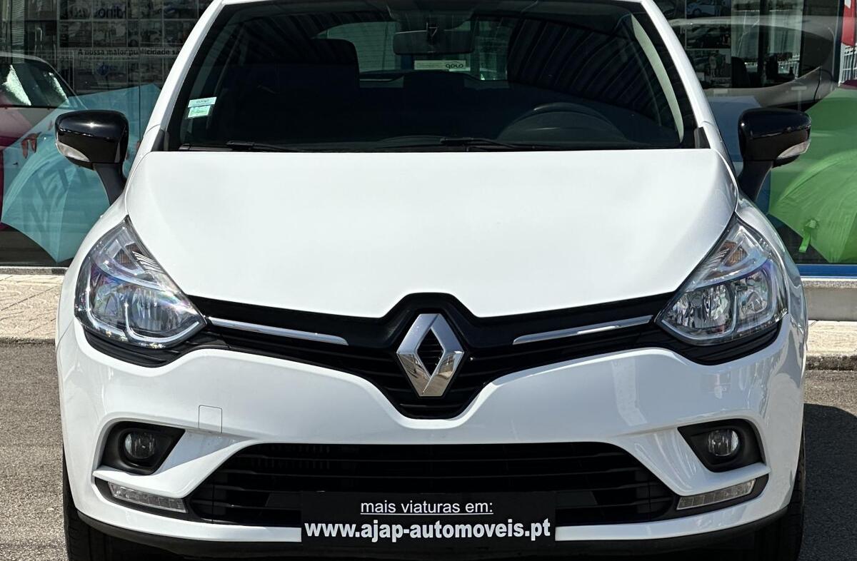 RENAULT Clio 1.5 dCi Limited