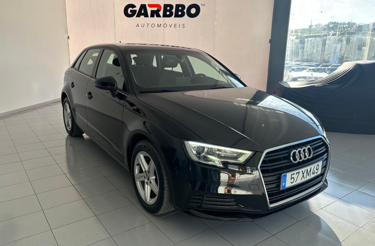 AUDI A3 30 TDI Design