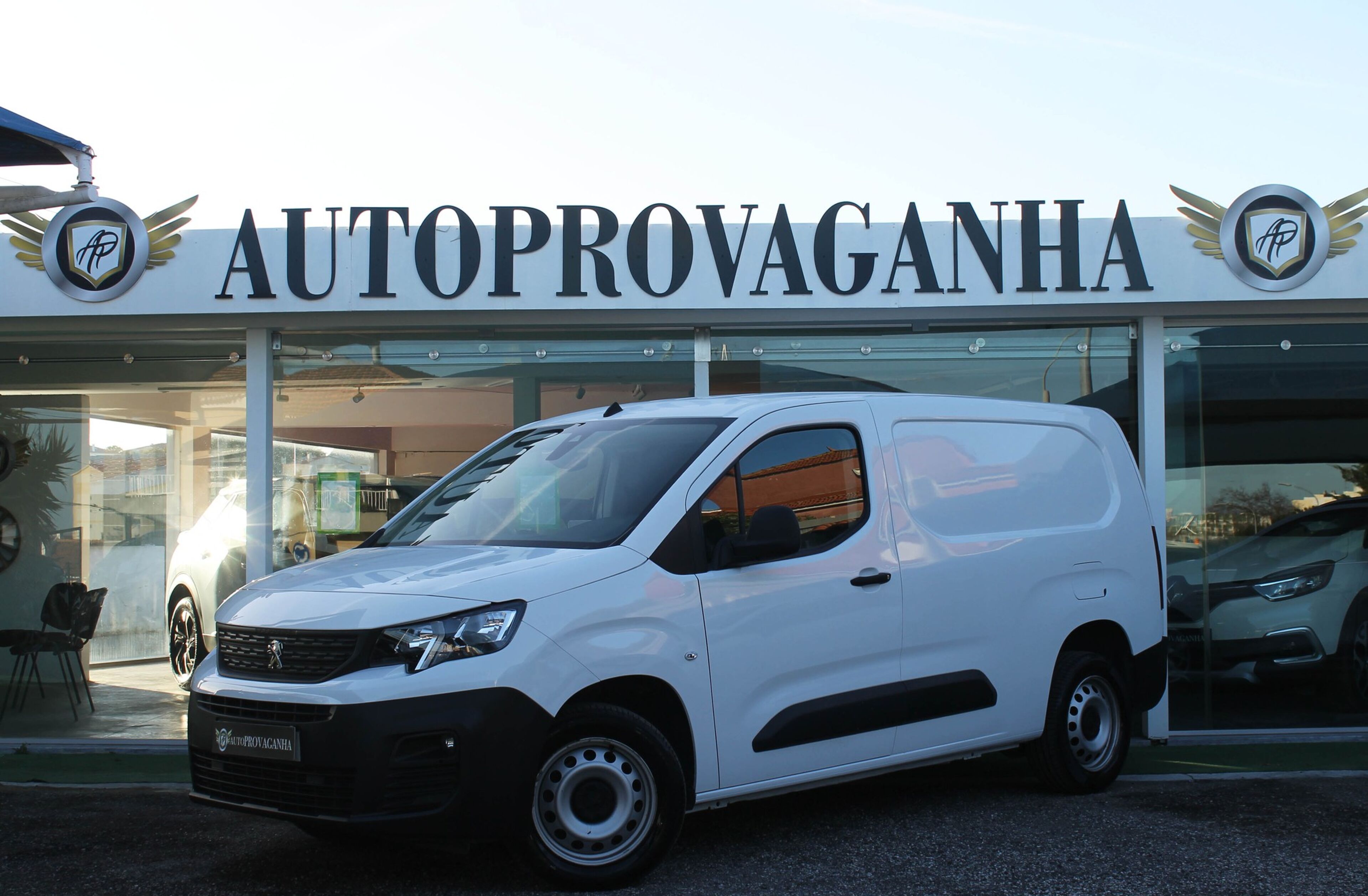 PEUGEOT Partner 1.5 BlueHDi Premium Longa