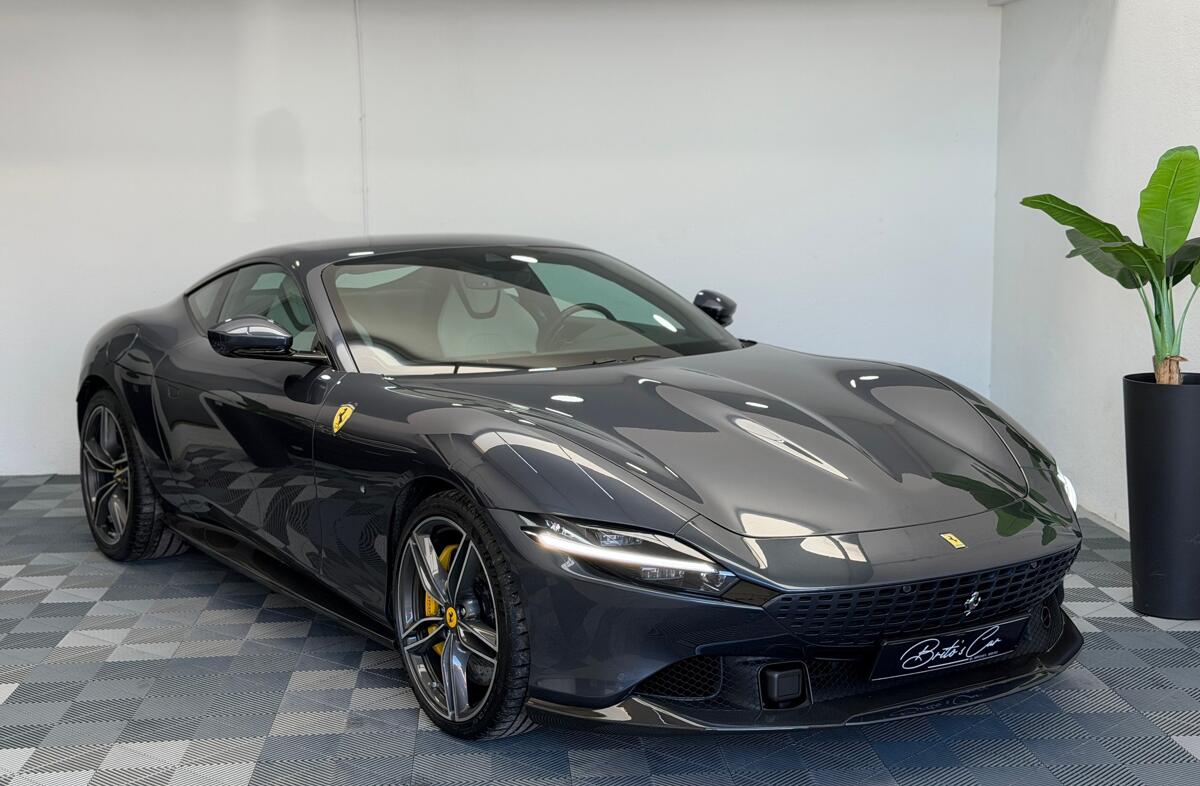 FERRARI Roma Roma