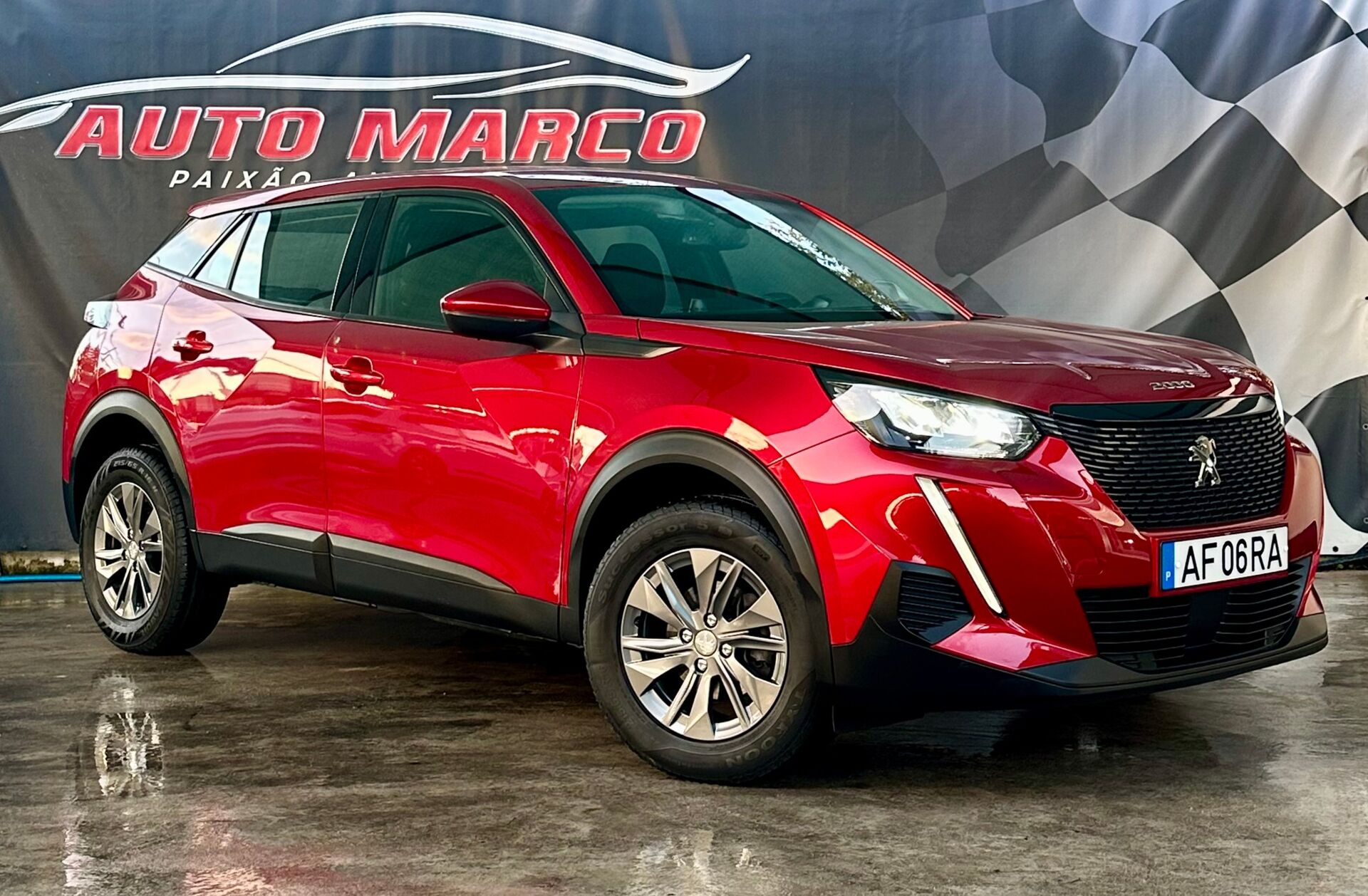 PEUGEOT 2008 1.2 PureTech Active Pack