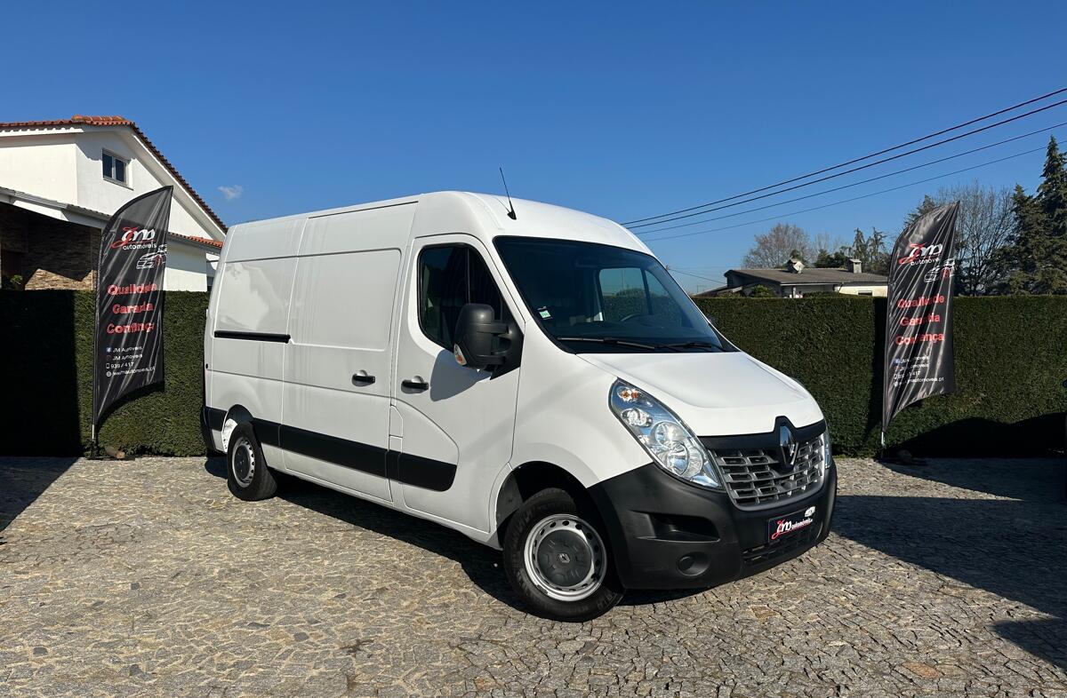 RENAULT Master 2.3 dCi L2H2 3.5T
