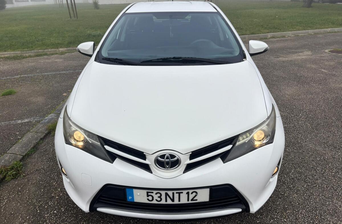 TOYOTA Auris 1.4 D-4D Active+AC