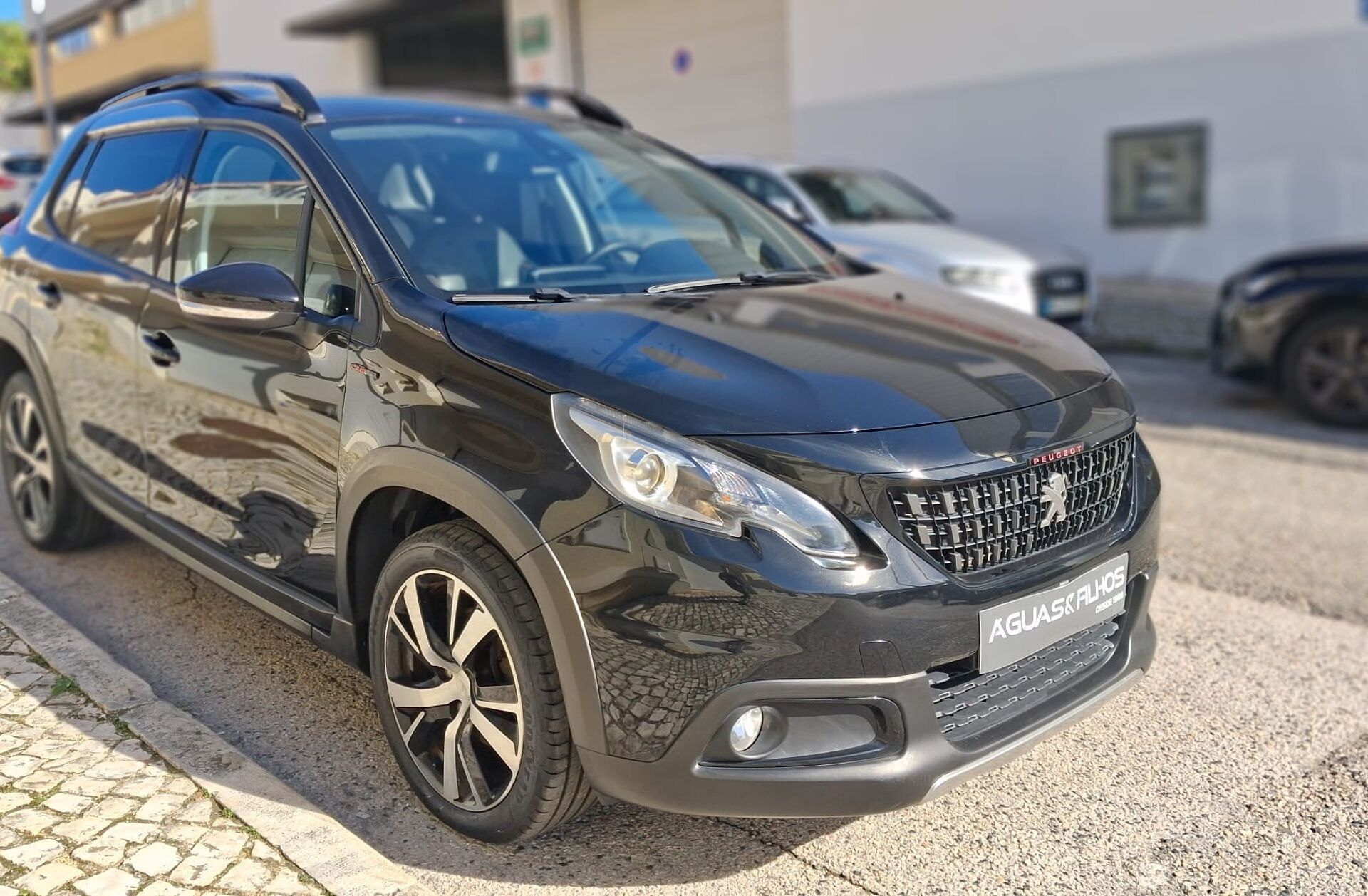 PEUGEOT 2008 1.6 BlueHDi GT Line
