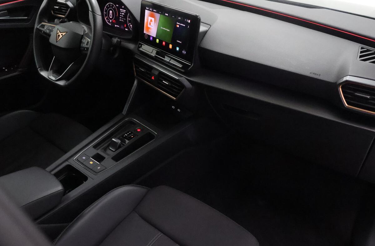 CUPRA Leon 1.5 eTSI MID DSG