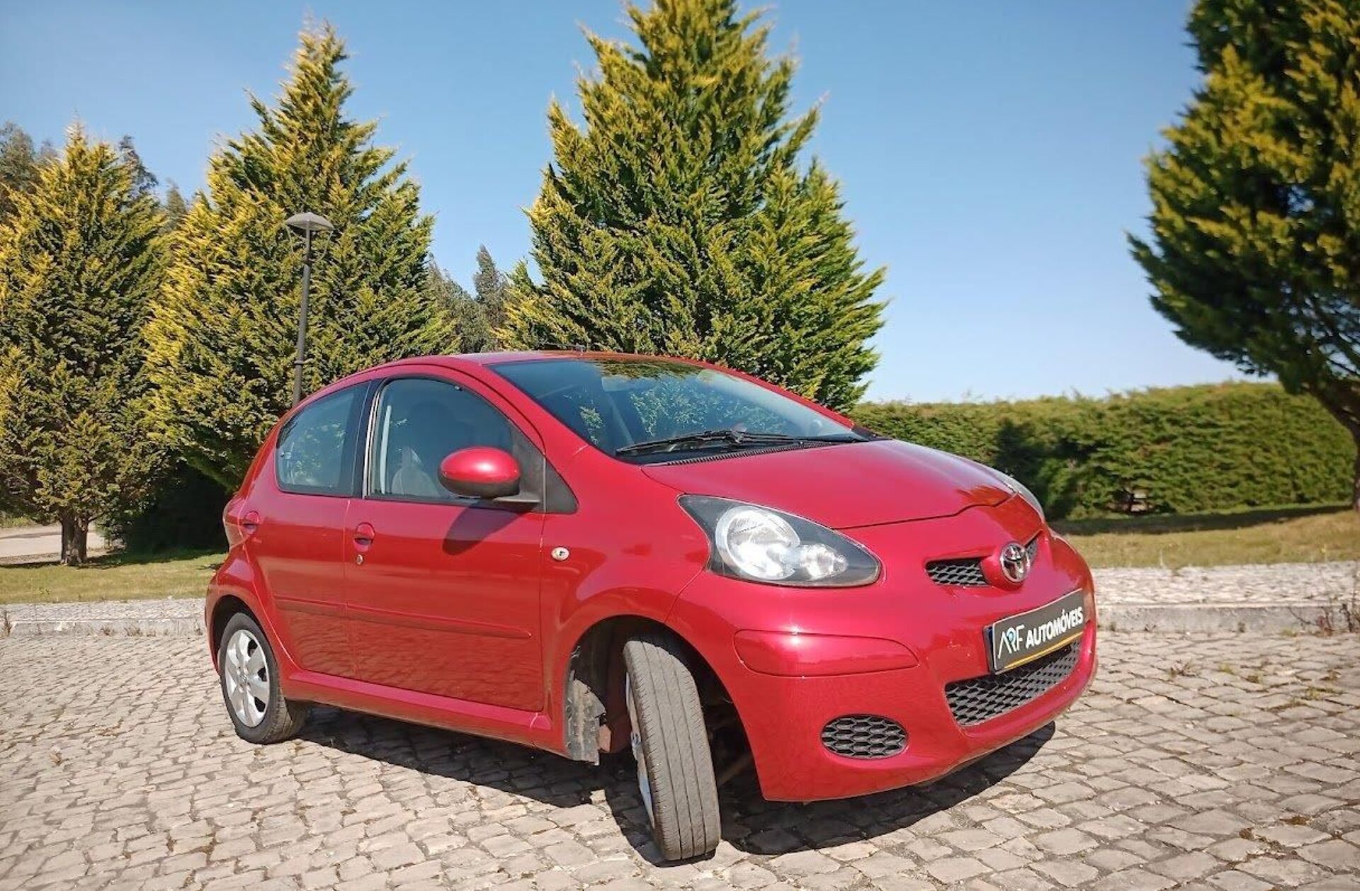 TOYOTA Aygo 1.0 Red Edition