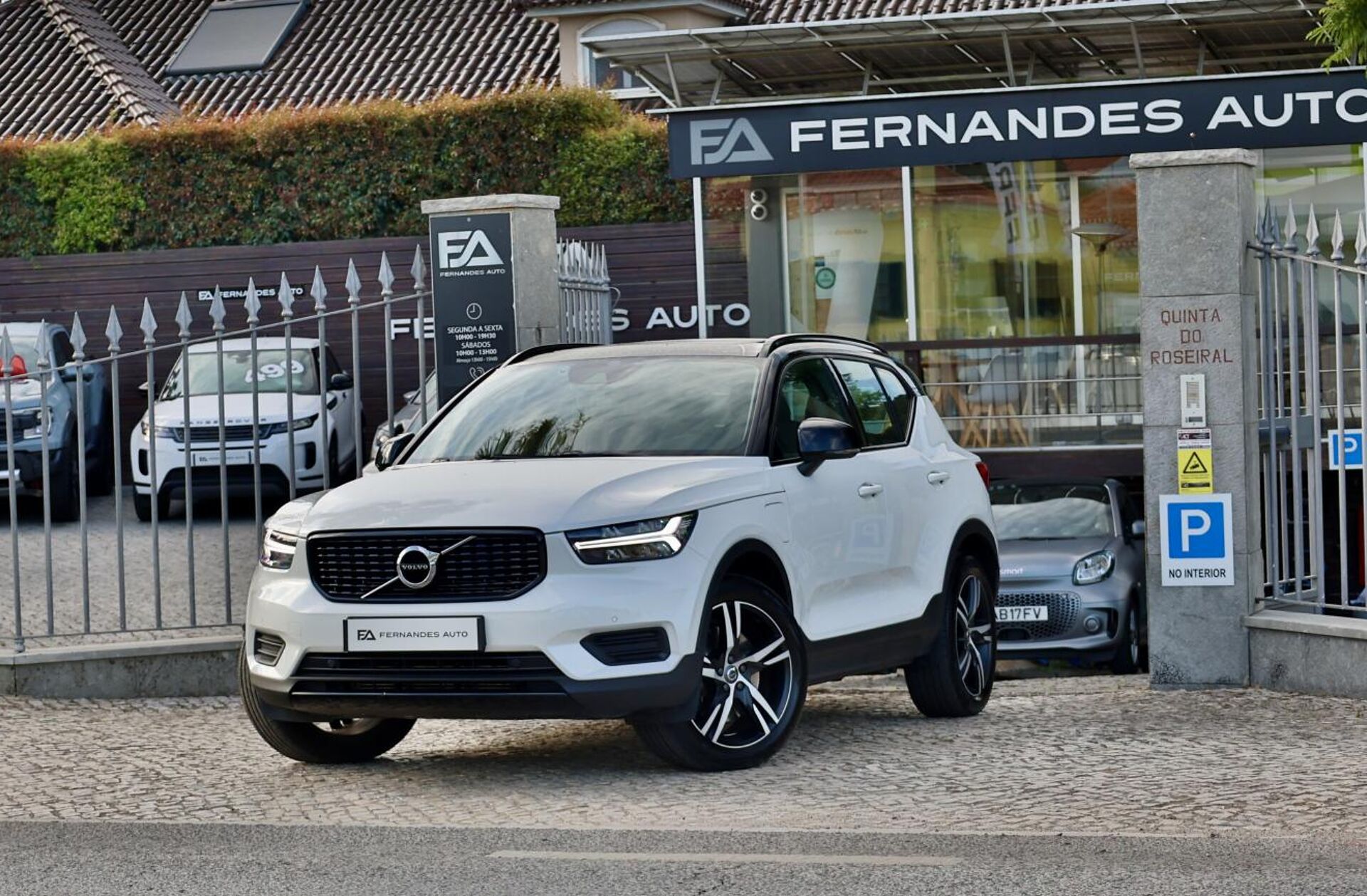 VOLVO XC40 1.5 T4 PHEV Inscription Expression