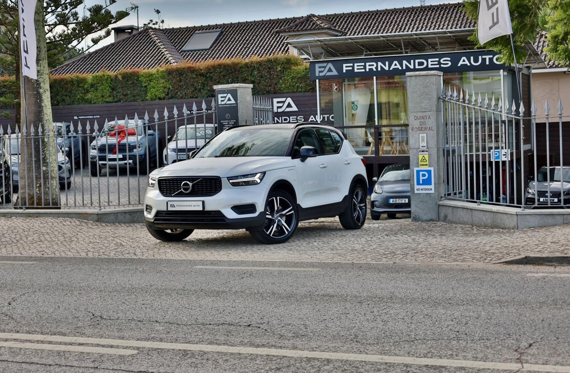 VOLVO XC40 1.5 T4 PHEV Inscription Expression