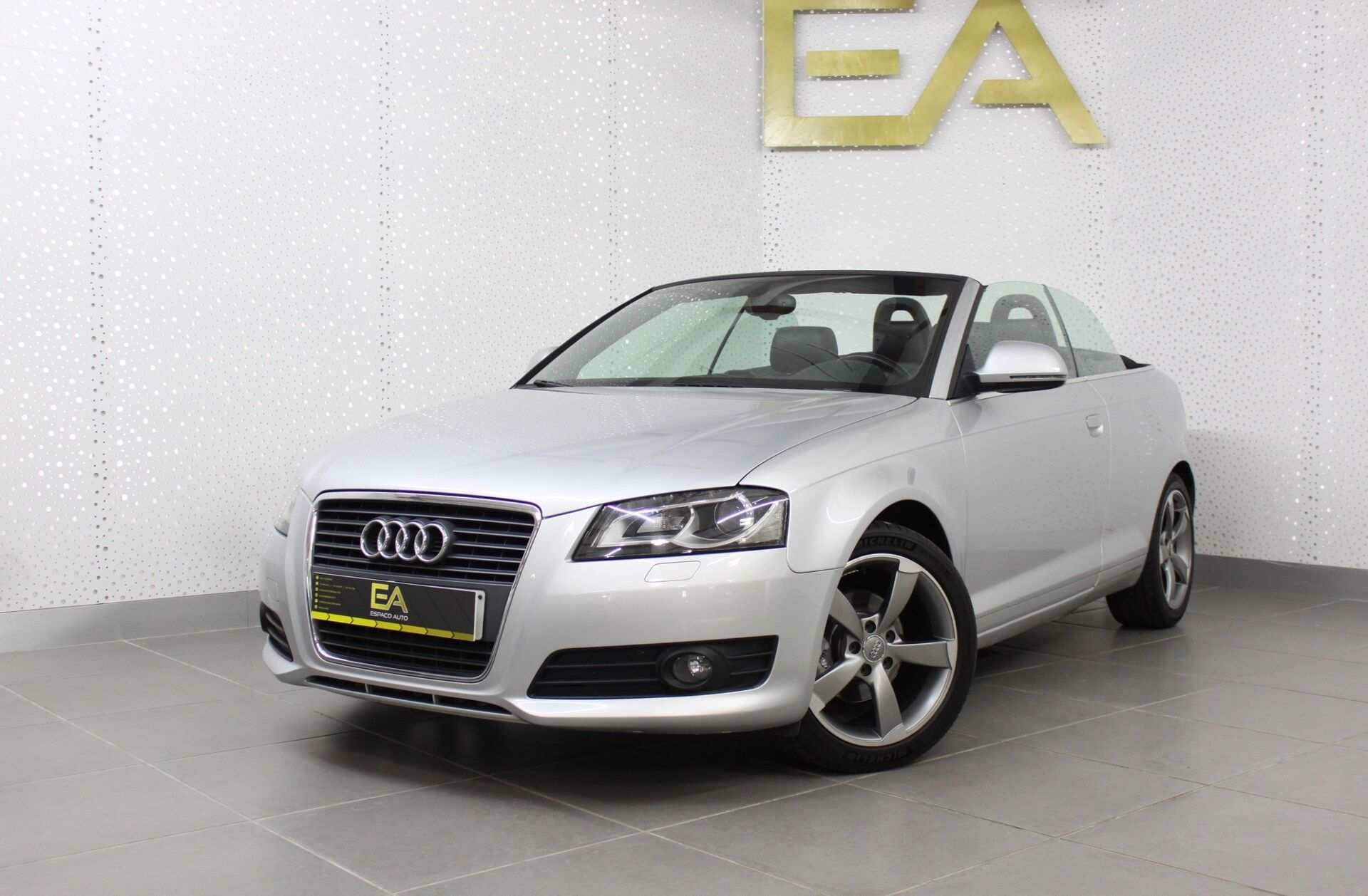 AUDI A3 1.6 TDi Attraction