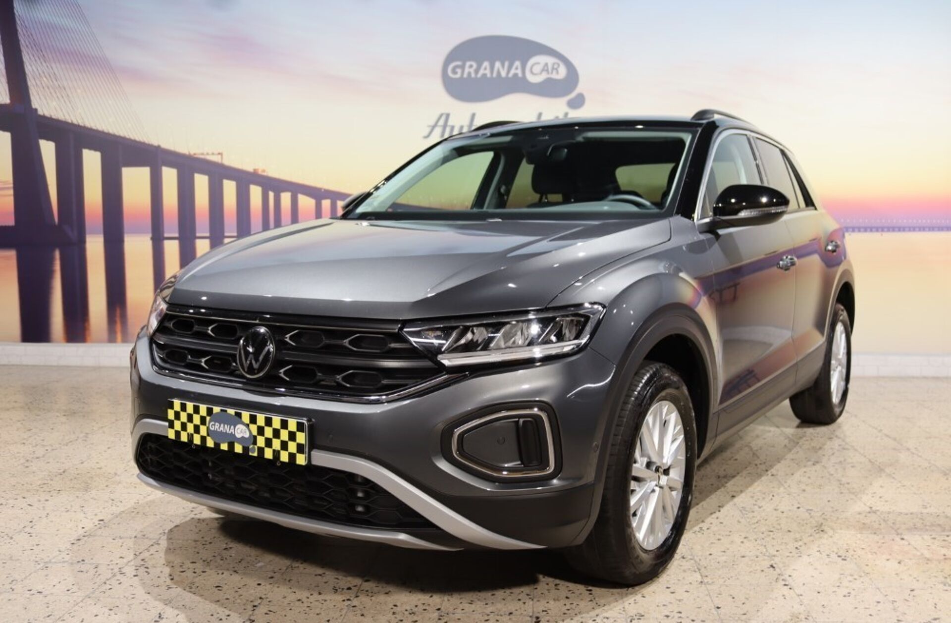 VOLKSWAGEN T-Roc 1.5 TSI Life DSG
