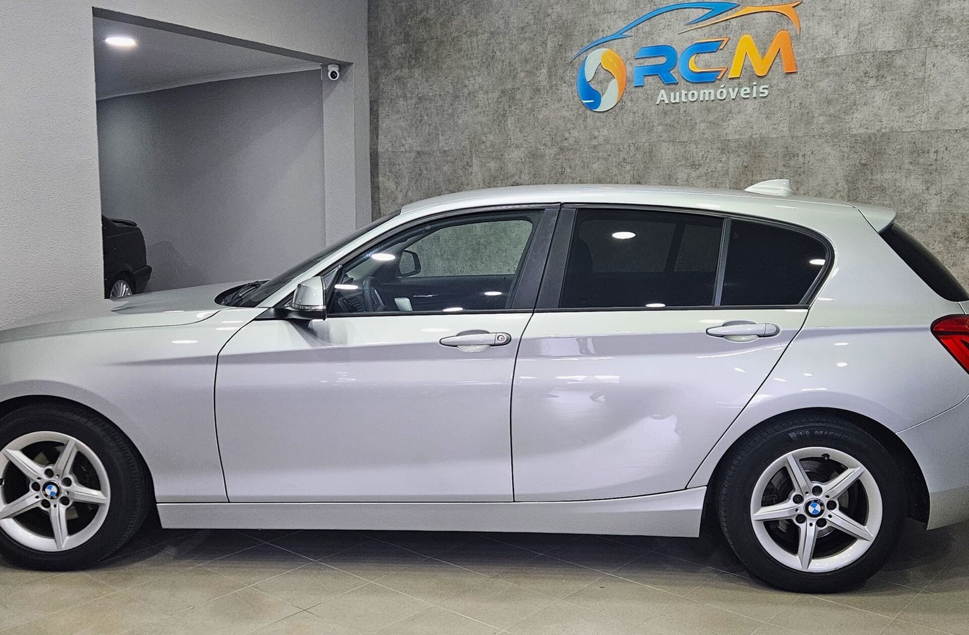 BMW Serie-1 116 d EfficientDynamics