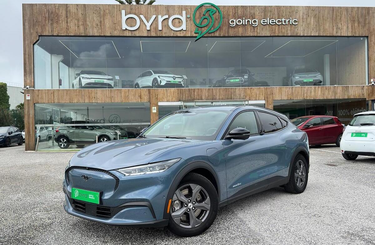 FORD Mustang Mach-E Premium