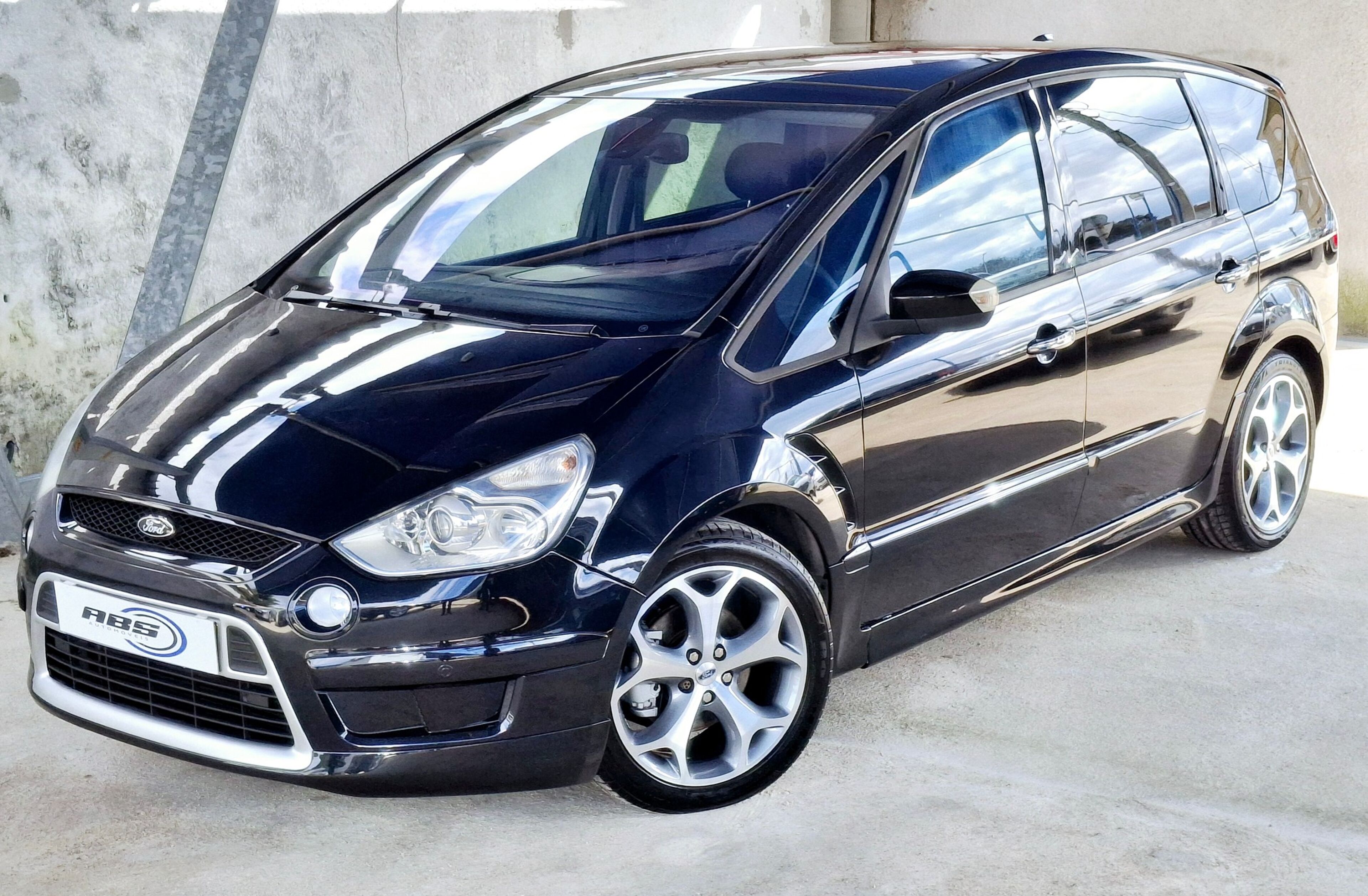 FORD S-MAX 2.2 TDCi Titanium S 7L