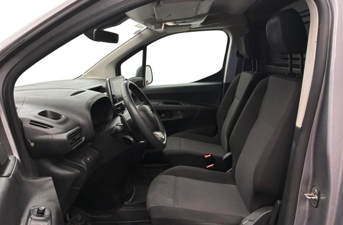 CITROEN Berlingo 1.2 PureTech M Shine EAT8