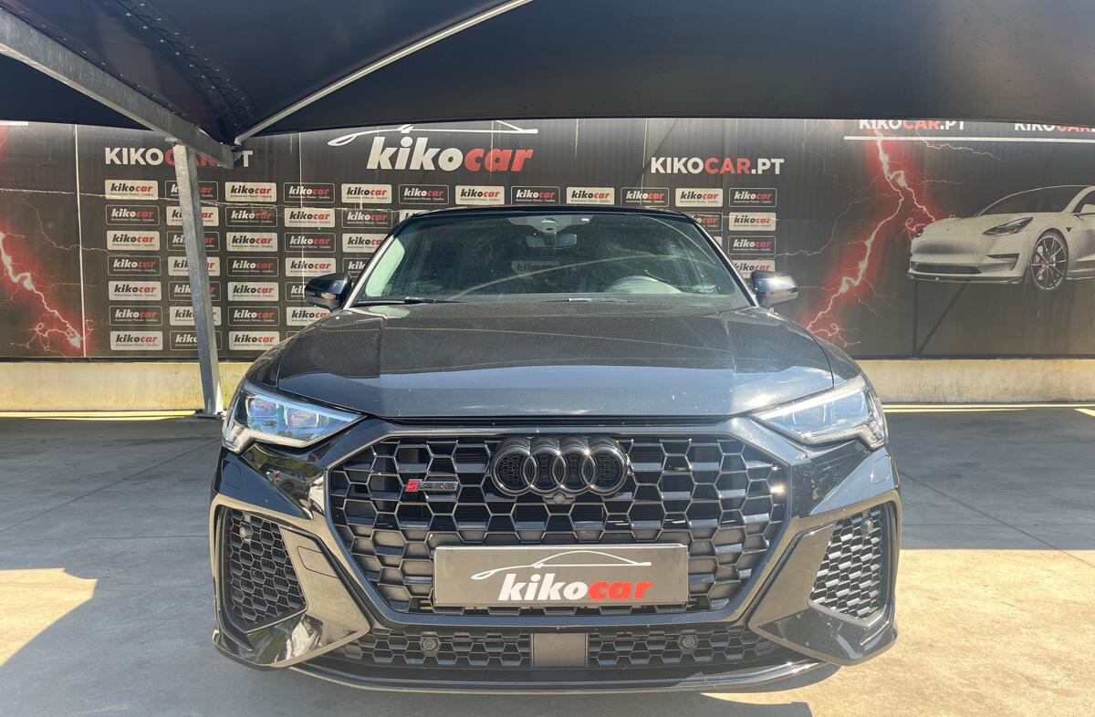 AUDI Q3 RS TFSI quattro S tronic