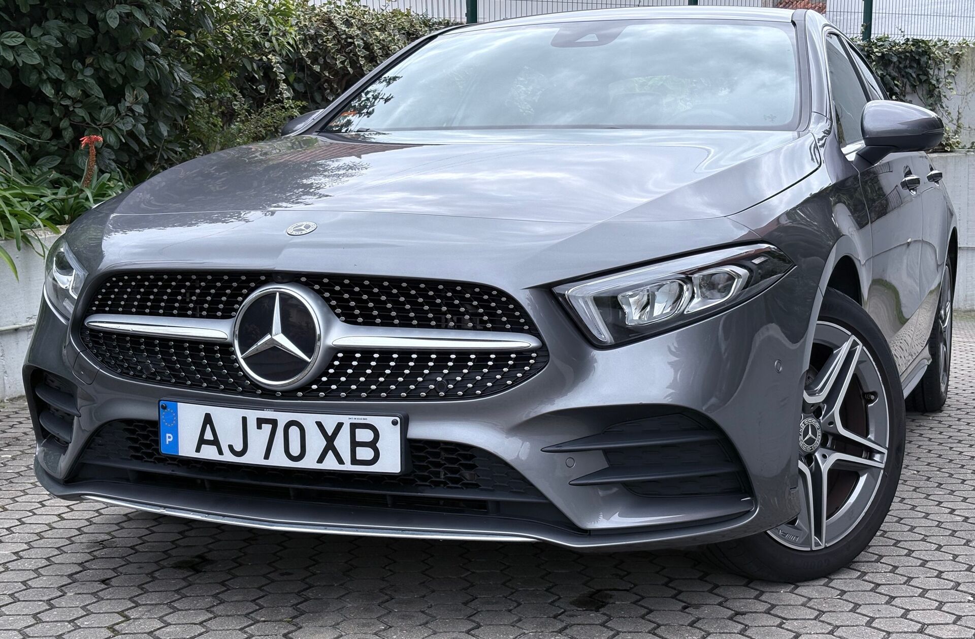 MERCEDES Classe A A 250 e AMG Line