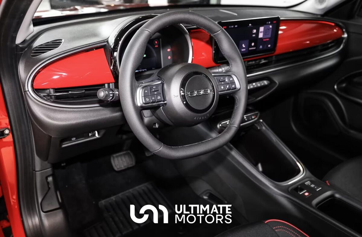 FIAT 600 e 54 kWh (RED)