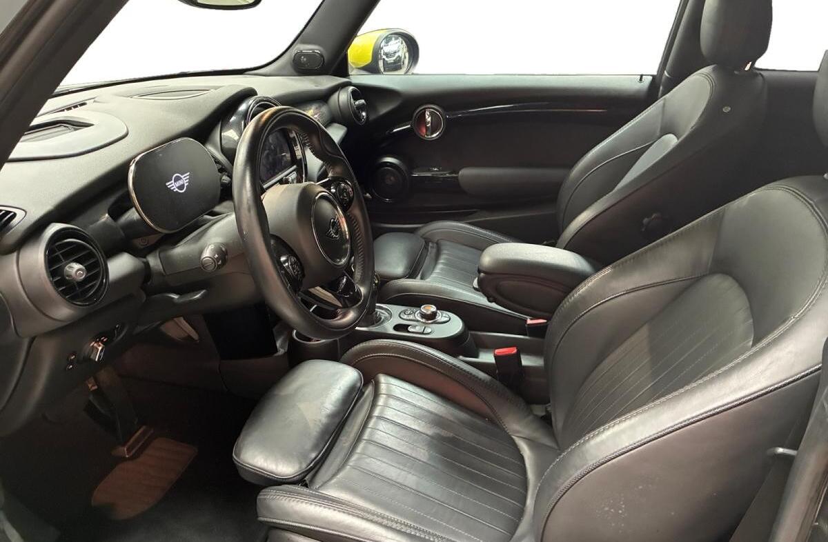 MINI Mini Countryman Mini Cooper SE ALL4 Mini Yours Auto