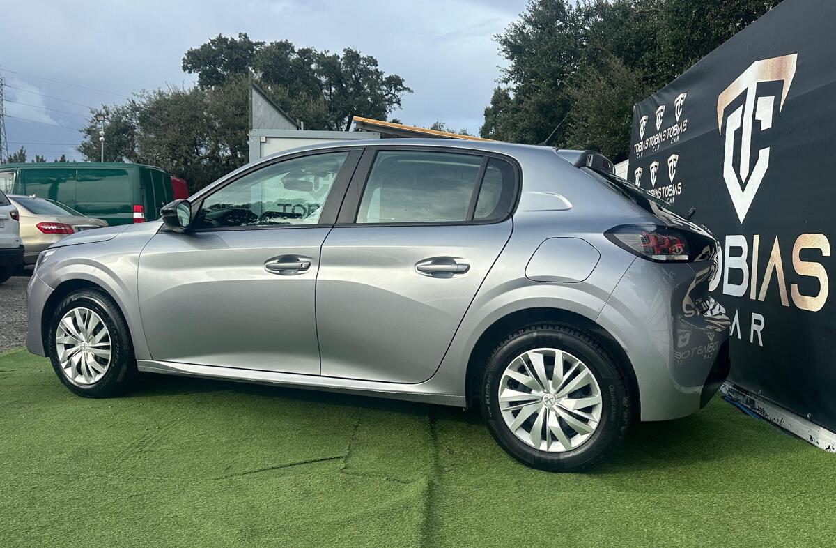 PEUGEOT 208 1.2 PureTech Active