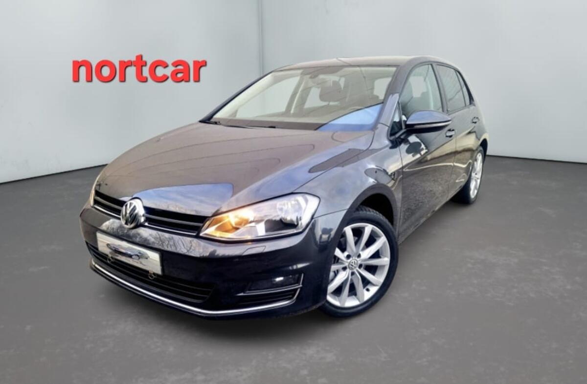 VOLKSWAGEN Golf 1.6 TDi BlueMotion Confortline