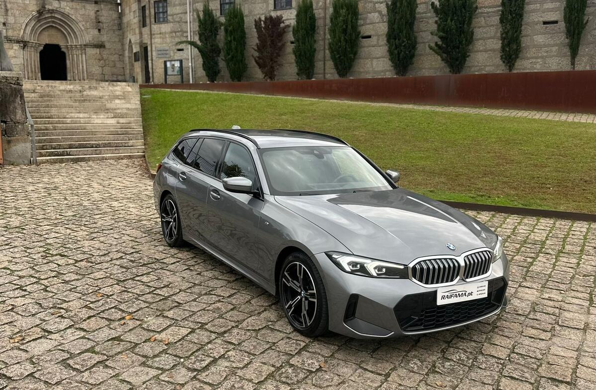 BMW Serie-3 320 d Touring Pack Desportivo M Auto