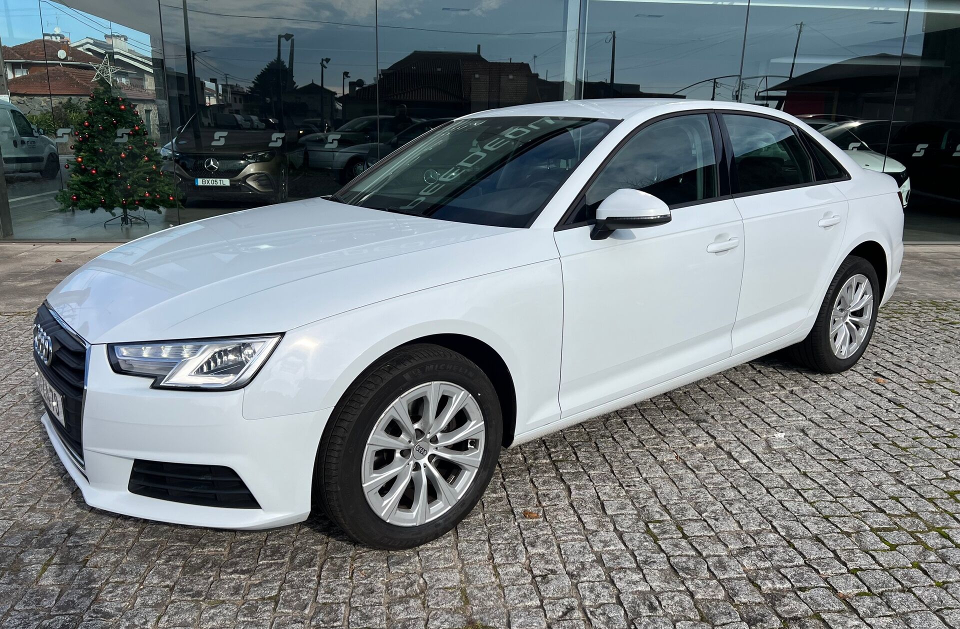 AUDI A4 35 TDI Sport S tronic