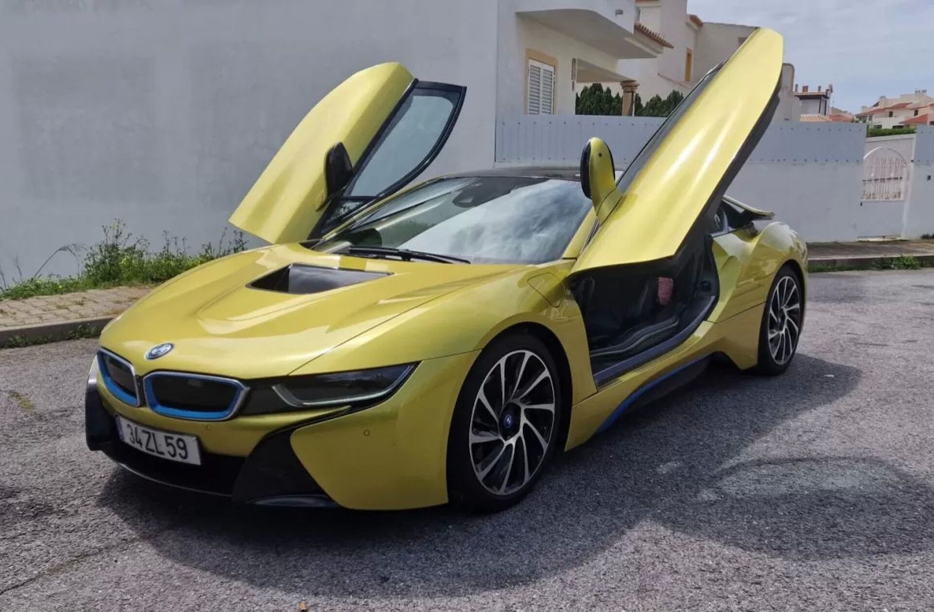 BMW i8 Standard