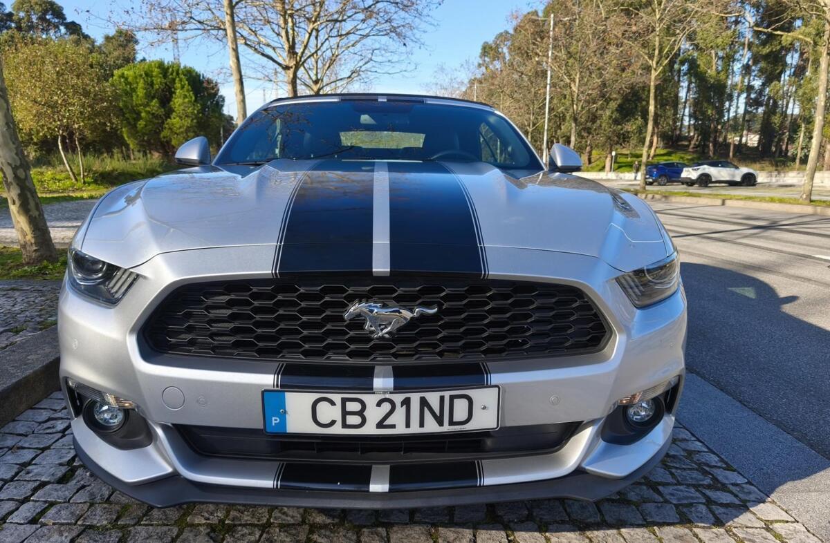 FORD Mustang 2.3i EcoBoost Aut.