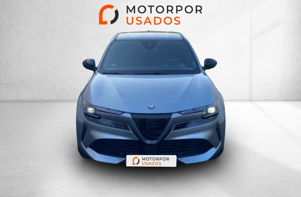 ALFA ROMEO Junior 1.2 Speciale eDCT6