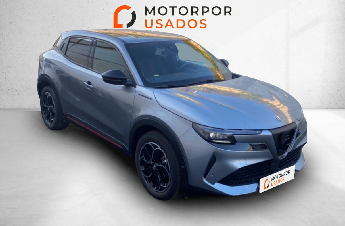 ALFA ROMEO Junior 1.2 Speciale eDCT6