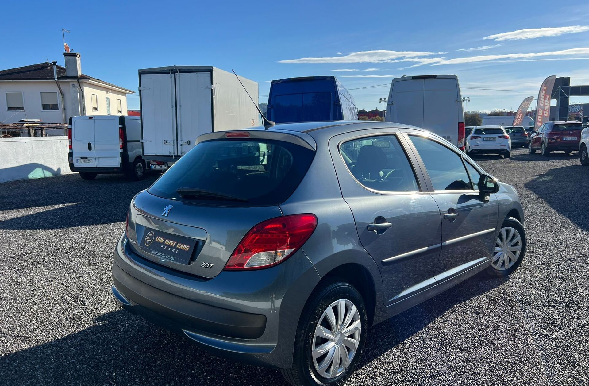 PEUGEOT 207 1.4 16V Active