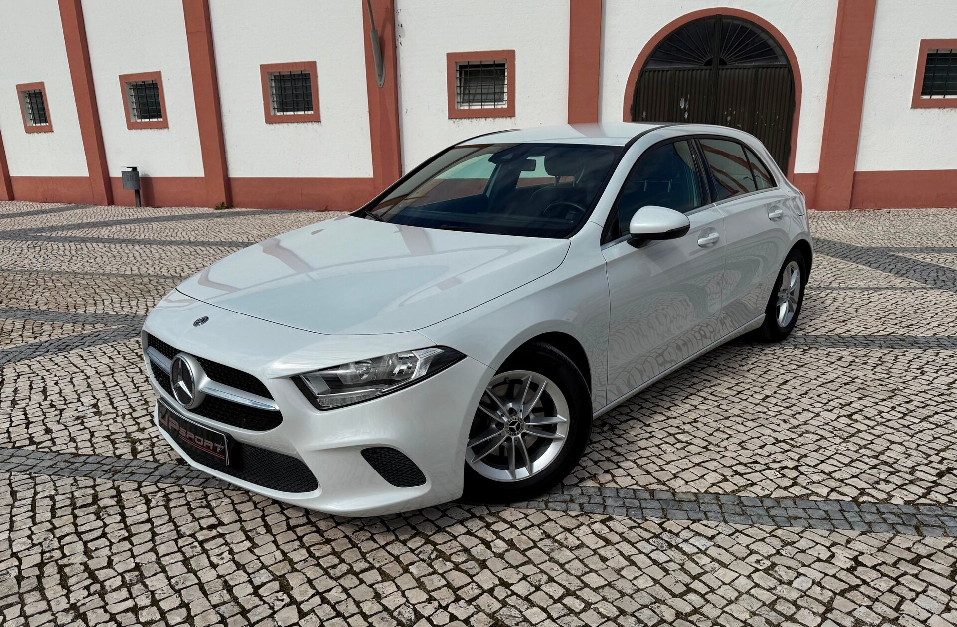 MERCEDES Classe A A 180 d Style Plus
