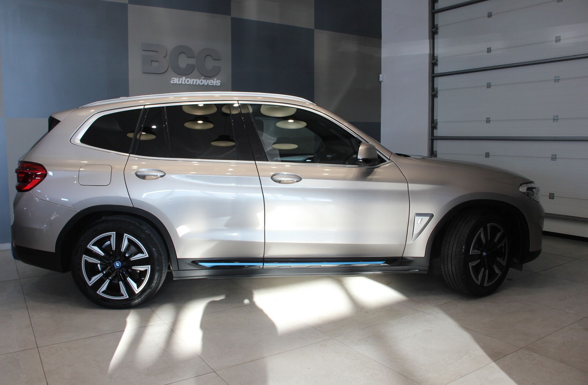 BMW iX3 Impressive