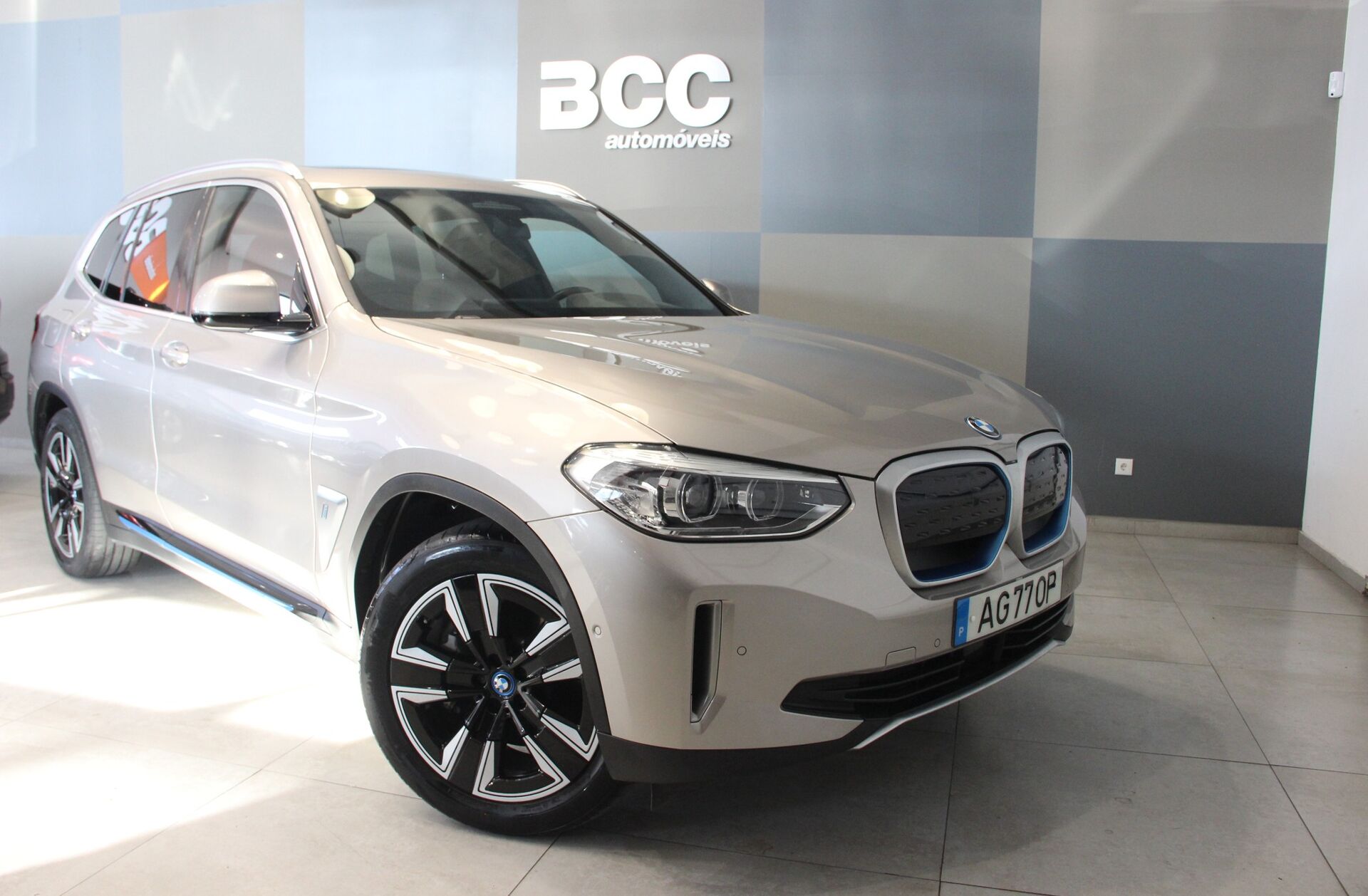 BMW iX3 Impressive