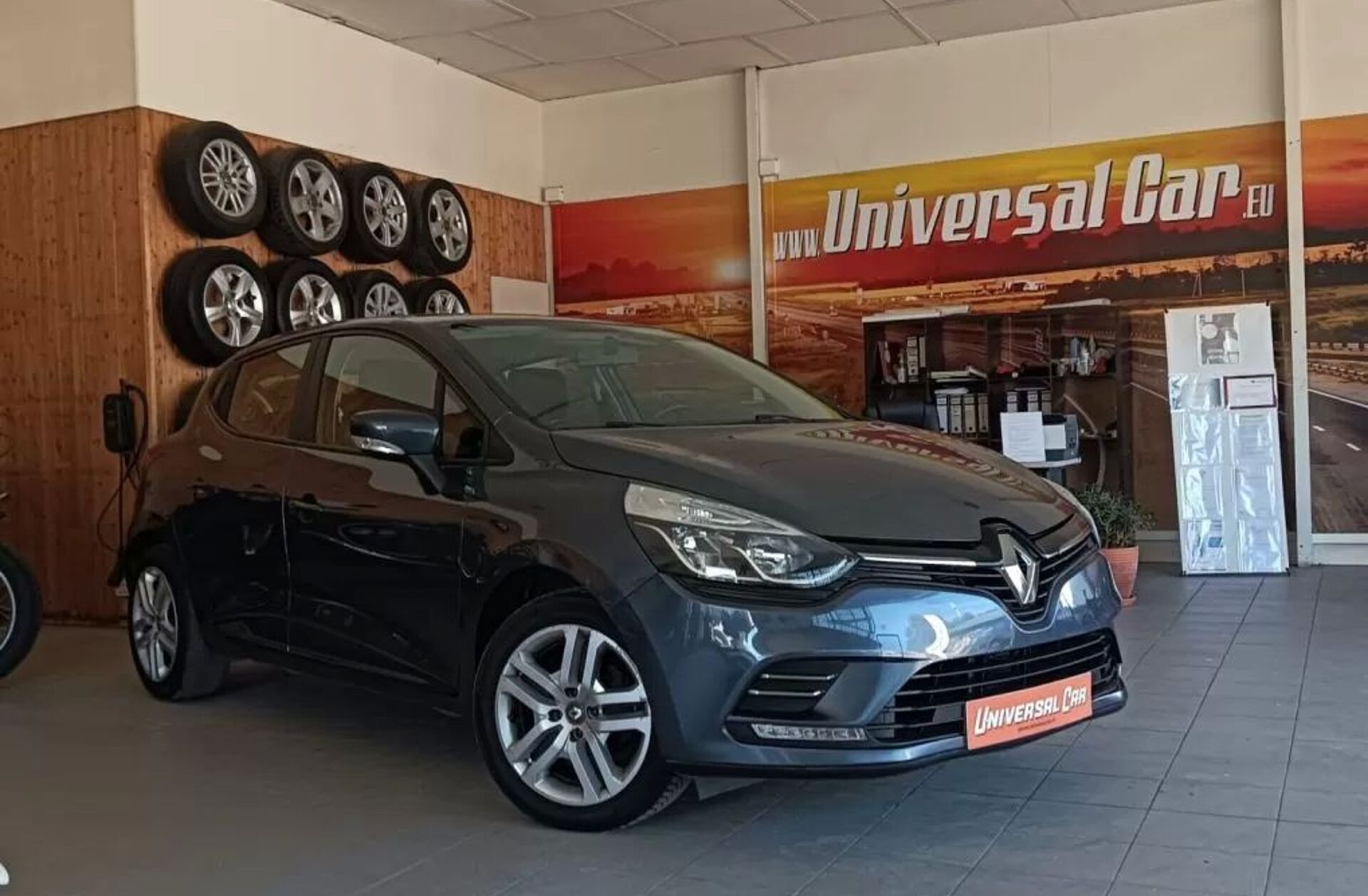 RENAULT Clio 0.9 TCe Zen