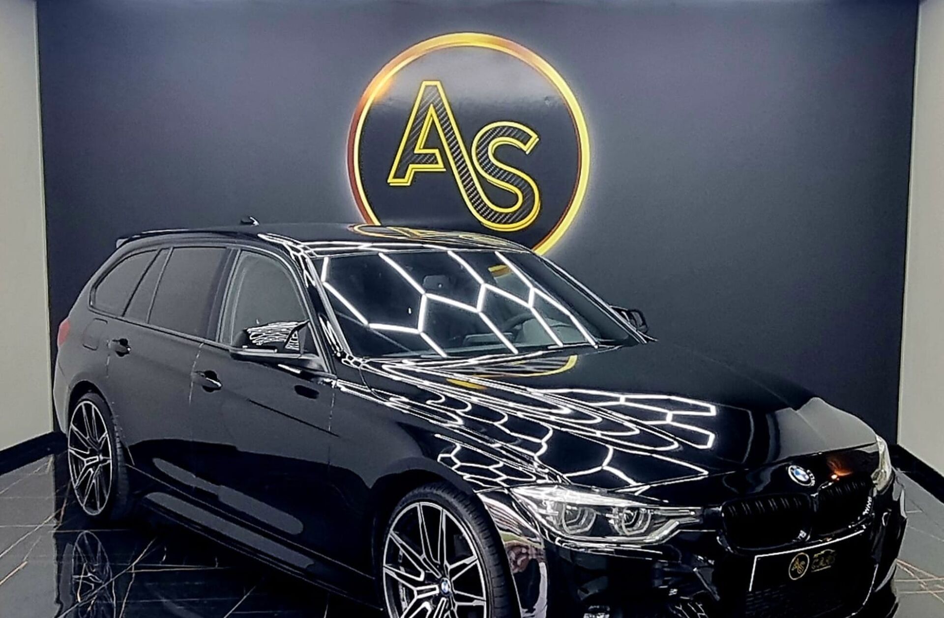 BMW Serie-3 320 d Touring Pack M